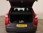 Volkswagen ID.4 Pro 77 kWh | SOH 93% | Matrix LED | Panoramadak | Velours bekleding | Winterpakket