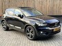 Volvo XC40 1.5 T4 Recharge R-Design Automaat | Panoramadak | LED verlichting | Sportstoelen leer | DAB | Apple CarPlay | 360 graden camera | Cruise control adaptief & Pilot Assist | harman/kardon Audio | Parkeersensoren voor en achter