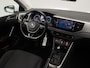 Volkswagen Polo 1.0 TSI Sport (APPLE CARPLAY,NAVI,CRUISE,PDC,CAMERA,SPORTSTOELEN,GETINT,CLIMATE,NETTESTAAT)