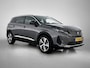 Peugeot 5008 1.2 Hybrid Allure Pack Business 136pk Automaat | Trekhaak | Navigatie | Climate Control | Cruise Control | Achteruitrijcamera | LED | 18" Lichtmetalen Velgen | DAB Ontvanger | Apple Carplay/Android Auto |