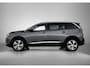 Peugeot 5008 1.2 Hybrid Allure Pack Business 136pk Automaat | Trekhaak | Navigatie | Climate Control | Cruise Control | Achteruitrijcamera | LED | 18" Lichtmetalen Velgen | DAB Ontvanger | Apple Carplay/Android Auto |