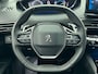 Peugeot 5008 1.2 Hybrid Allure Pack Business 136pk Automaat | Trekhaak | Navigatie | Climate Control | Cruise Control | Achteruitrijcamera | LED | 18" Lichtmetalen Velgen | DAB Ontvanger | Apple Carplay/Android Auto |
