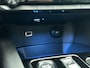 Peugeot 5008 1.2 Hybrid Allure Pack Business 136pk Automaat | Trekhaak | Navigatie | Climate Control | Cruise Control | Achteruitrijcamera | LED | 18" Lichtmetalen Velgen | DAB Ontvanger | Apple Carplay/Android Auto |