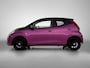 Toyota Aygo 1.0 x-cite 72pk | Navigatie via Apple Carplay/Android Auto | Airco | Cruise Control | Achteruitrijcamera | 15" Lichtmetalen Velgen | DAB Ontvanger |