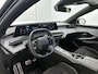 Peugeot 3008 1.2 Hybrid GT 136pk Automaat | Navigatie | Climate Control | Adaptieve Cruise Control | Rondomzicht Camera | Dodehoek Detectie | 19" Lichtmetalen Velgen | Alarmklasse 3 | Elektrisch Bedienbare Achterklep | Matrix-LED Koplampen | Verwarmbare Voorstoelen | Keyless Entry/Start | Apple Carplay/Android Auto |