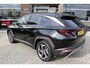 Hyundai Tucson 1.6 T-GDI PHEV Premium 4WD | DEMO DEAL: 299,- P/M! | 360 camera | Adaptive Cruise Control | Lederen bekleding | Elektrische stoel met geheugen | | Autonomous Emergency Braking | Bots waarschuwing systeem | Cruise control adaptief met Stop&Go