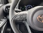 Toyota Yaris Hybrid Dynamic Plus | Stoel + Stuurverwarming, Lichtmetalen velgen, Keyless, Licht + Regensensor, Startknop