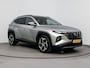 Hyundai Tucson 1.6 T-GDI HEV COMFORT DE LUXE | NAVI | LEDER | CLIMA | CRUISE | CAMERA | PDC VOOR & ACHTER | PDC VOOR & ACHTER | 19''LM VELGEN | FABRIEKSGARANTIE GELDIG T/M 3-2027! |
