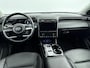 Hyundai Tucson 1.6 T-GDI HEV COMFORT DE LUXE | NAVI | LEDER | CLIMA | CRUISE | CAMERA | PDC VOOR & ACHTER | PDC VOOR & ACHTER | 19''LM VELGEN | FABRIEKSGARANTIE GELDIG T/M 3-2027! |