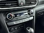 Hyundai Kona 1.6 GDI HEV FASHION DESIGN SKY | TREKHAAK | NAVI | CLIMA | CRUISE | CAMERA | 18'' LM VELGEN | STUUR- & STOELVERWARMING | PRIVACY GLASS | HYBRID | AUTOMAAT |