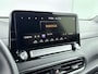 Hyundai Kona Electric EV FASHION 64 kWh | NEW MODEL | NAVI | CLIMA | CRUISE | CAMERA | STUUR- & STOELVERWARMING | PRIVACY GLASS | LM VELGEN | FABRIEKSGARANTIE GELDIG T/M 3-2027! |