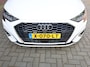 Audi A3 Limousine 35 TFSI Business edition, Nieuw model, Panoramadak, Navigatie, Led, 19 inch lichtmetaal, Clima, Cruise, Fraaie sideskirts
