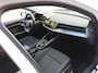 Audi A3 Limousine 35 TFSI Business edition, Nieuw model, Panoramadak, Navigatie, Led, 19 inch lichtmetaal, Clima, Cruise, Fraaie sideskirts