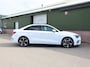 Audi A3 Limousine 35 TFSI Business edition, Nieuw model, Panoramadak, Navigatie, Led, 19 inch lichtmetaal, Clima, Cruise, Fraaie sideskirts