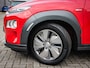 Hyundai Kona Electric EV Fashion 64 kWh | Clima | Cruise | Navi | Camera | Pdc | Led | Lichtmetaal | 3 fase lader