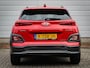 Hyundai Kona Electric EV Fashion 64 kWh | Clima | Cruise | Navi | Camera | Pdc | Led | Lichtmetaal | 3 fase lader