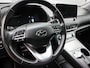Hyundai Kona Electric EV Fashion 64 kWh | Clima | Cruise | Navi | Led | Lichtmetaal | Pdc | SOH 96,7% | 3 fase lader