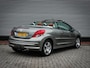 Peugeot 207 CC 1.6 VTi | Clima | Cruise | Leer | Stoelverwarming | Trekhaak | Lichtmetaal |