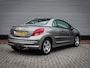 Peugeot 207 CC 1.6 VTi | Clima | Cruise | Leer | Stoelverwarming | Trekhaak | Lichtmetaal |