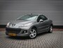 Peugeot 207 CC 1.6 VTi | Clima | Cruise | Leer | Stoelverwarming | Trekhaak | Lichtmetaal |