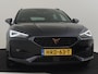 CUPRA Leon Sportstourer 1.4 e-Hybrid VZ Performance 245pk | Trekhaak | Dodehoekdetectie l Super Sport Stuur l Adaptief cruise control | Park assist | Camera achter | Keyless | 19" LMV