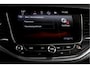 Opel Astra 1.4 Innovation+ 150 PK | Cruise | Stoel-+Stuurverw. | PDC | Camera | NAV + App. Connect | ECC | Afn. Trekhaak | LM 18" |