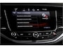 Opel Astra 1.4 Innovation+ 150 PK | Cruise | Stoel-+Stuurverw. | PDC | Camera | NAV + App. Connect | ECC | Afn. Trekhaak | LM 18" |