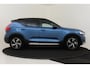 Volvo XC40 RECHARGE P8 AWD R-DESIGN VOL! -PANO.DAK|POWER-SEATS|360°CAM|HARMAN/KARDON|TREKHAAK|LEDER BTW!