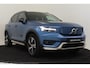 Volvo XC40 RECHARGE P8 AWD R-DESIGN VOL! -PANO.DAK|POWER-SEATS|360°CAM|HARMAN/KARDON|TREKHAAK|LEDER BTW!