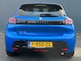 Peugeot e-208 EV Allure 50 kWh 136pk | Camera | 17'' Lichtmetalen velgen | Panoramadak | Carplay Navigatie | Climate controle | Cruise controle | Parkeersensoren achter | Digitaal cockpit | Half lederen bekleding