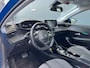Peugeot e-208 EV Allure 50 kWh 136pk | Camera | 17'' Lichtmetalen velgen | Panoramadak | Carplay Navigatie | Climate controle | Cruise controle | Parkeersensoren achter | Digitaal cockpit | Half lederen bekleding