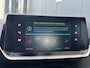 Peugeot e-208 EV Allure 50 kWh 136pk | Camera | 17'' Lichtmetalen velgen | Panoramadak | Carplay Navigatie | Climate controle | Cruise controle | Parkeersensoren achter | Digitaal cockpit | Half lederen bekleding