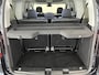 Volkswagen Caddy Maxi 1.5 TSI 7p | Apple Carplay/Android Auto | Navigatiesysteem full map | Stoelverwarming voor | Extra getint glas |