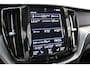 Volvo XC60 B5 250PK Momentum Exclusive | 19'' | Panoramadak | Head-up | H&K Audio | Stoel verw. | Achteruitrijcamera | Cruise cont.