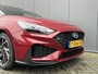 Hyundai i30 Wagon 1.5 T-GDi 160pk MHEV N-Line Leder | Camera | Climate | Keyless | Full - Led | Navigatie | Alcantara | 18" Lichtmetaal | Winterpakket | Adapt. Cruisecontrol | Parkeer Assistent | Dodenhoeksensoren | Elek. Stoelen incl. g