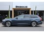 Volvo V90 2.0 T6 Plug-in hybrid AWD Ultra Dark | Head-up Display | Stuur + Stoelverwarming | Harman & Kardon | Keyless | Adaptieve cruise control incl. BLIS |