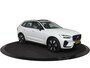 Volvo XC60 2.0 T6 Plug-in hybrid AWD Ultimate Dark | Head-Up Display | Stoel & stuurwielverwarming | Achterbankverwarming | Adaptieve cruise control incl. BLIS | Panoramisch schuif-/kanteldak | Semi Visual Park Assist (incl. 360˚ view)