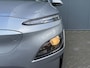 Hyundai Kona Electric 64 kWh 204pk Pure | LED | Camera | Climate | Carplay | Keyless | Navigatie | 17" Lichtmetaal | Parkeersensoren
