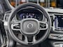 Volvo XC90 T8 Recharge Ultimate Dark | 22"| Luchtvering | Bowers & Wilkins | Trekhaak | Sportstoelen | 360 Camera | Gelamineerd glas | Getint glas | Head-up | Panoramadak | Elektr. verst. stoelen AUTOMATIC | Elektrisch glazen panorama-dak | Grootlichtassistent | Koplampen adaptief | Lichtmetalen velgen 22" | Parkeersensor voor en achter | Trekhaak elektrisch uitklapbaar | Zonnescherm zijruiten | Audio installatie high end | Head-up display | keyle