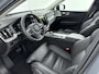 Volvo XC60 2.0 T6 Plug-in hybrid AWD Ultimate Dark | Bowers & Wilkins Audio | Luchtvering | HUD| BLIS | Trekhaak | PDC+360 camera | 20 inch LM |