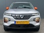 Dacia Spring 27 kWh Comfort Plus | Led | Airco | Leder | Carplay | Camera | Navigatie | 14" Lichtmetaal | Parkeersensoren | 1e Eigenaar