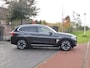 BMW iX3 Executive 80 kWh | Panoramadak | Camera | Trekhaak | Sfeerverlichting | Apple Carplay |