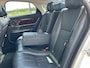 Jaguar XJ 3.0 V6D 275pk Premium Luxury Automaat | Leder | Xenon | Camera | Climate | Keyless | Elek. Klep | Navigatie | Panoramadak | 19" Lichtmetaal | Parkeer Assistent | Meridian Sound | Stoel verwarming & koeling | Elek. stoelen incl. geheugen | 2e Eigenaar