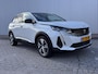 Peugeot 3008 1.2 130PK Allure Automaat | Camera | Navigatie | Keyless | Apple Carplay / Android Auto | Chroom delen exterieur | DAB ontvanger | Dodehoek detectie