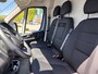 Peugeot Boxer 2.2 BlueHDi 140 S&S L2H2 3.5t | BPM VRIJ | AUTOMAAT | LAADRUIMTE INGERICHT | | 2 zitplaatsen rechtsvoor | Achteruitrijcamera | Airco