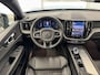 Volvo XC60 T6 Plug-in hybrid AWD Plus Dark Trekhaak | Cruise control adaptief | Camera | Pano dak | Sportstoelen |