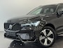Volvo XC60 T6 Plug-in hybrid AWD Plus Dark Trekhaak | Cruise control adaptief | Camera | Pano dak | Sportstoelen |