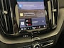 Volvo XC60 T6 Plug-in hybrid AWD Plus Dark Trekhaak | Cruise control adaptief | Camera | Pano dak | Sportstoelen |