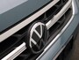 Volkswagen T-Roc 1.5 TSI R-Line 150 PK | Automaat | Navigatie | Trekhaak | Stoelverwarming | ErgoActive-Bestuurdersstoel Met Massage | Achteruitrijcamera | ParkAssist | Digitale Cockpit