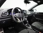 Volkswagen T-Roc 1.5 TSI R-Line 150 PK | Automaat | Navigatie | Trekhaak | Stoelverwarming | ErgoActive-Bestuurdersstoel Met Massage | Achteruitrijcamera | ParkAssist | Digitale Cockpit